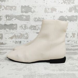 New Linea Paolo Rad Faux Leather Ivory Square Toe Low Heel Booties H355